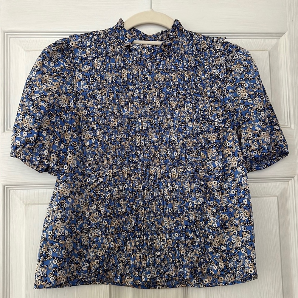 Ann Taylor Blue Floral Top - Size XS
